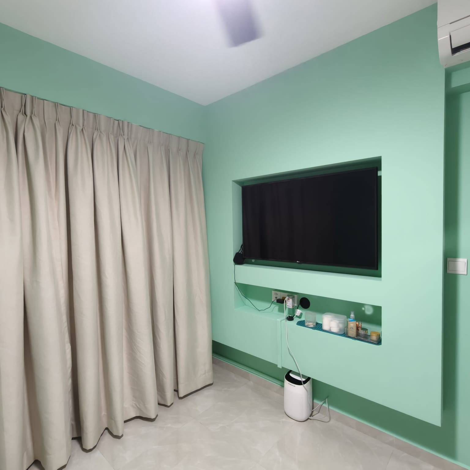 WALL PAINTING & NIGHT CURTAIN